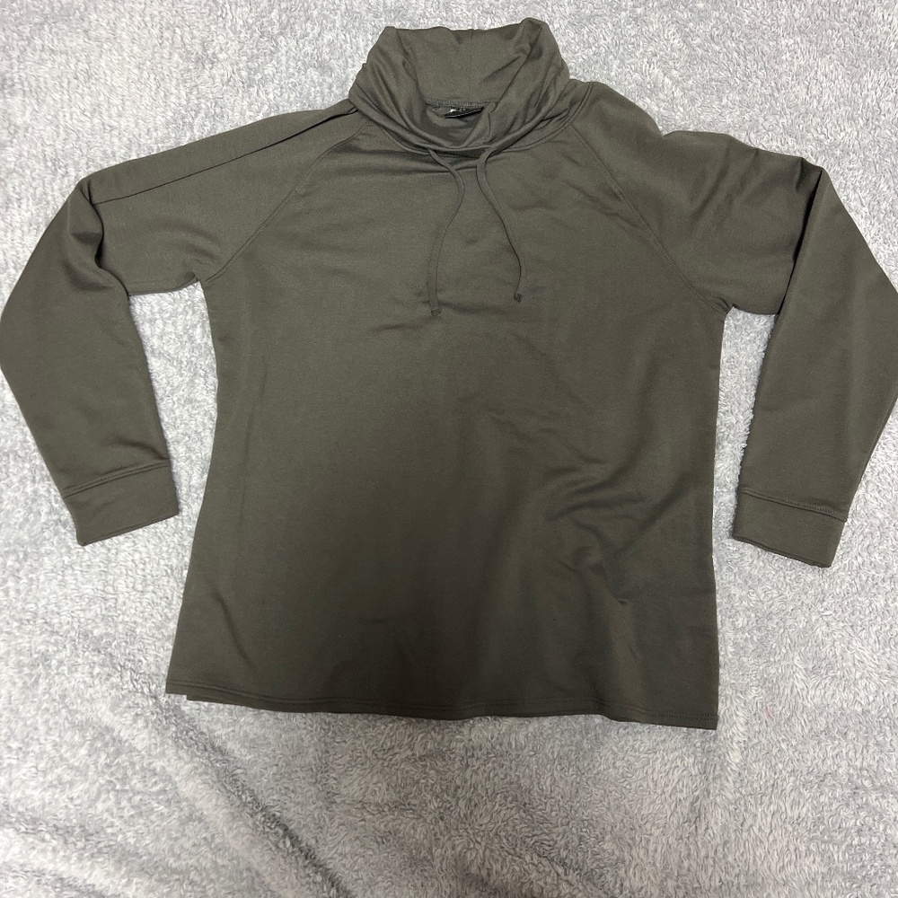 Women’s sweatshirt 32 degrees size large